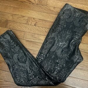 J. McLaughlin Black and Silver Patterned Pants